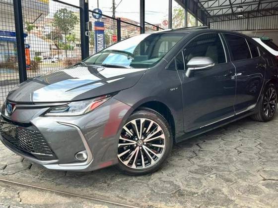 TOYOTA COROLLA 1.8 VVT-I HYBRID FLEX ALTIS PREMIUM CVT TOYOTA COROLLA 1.8 VVT-I HYBRID FLEX ALTIS PREMIUM CVT